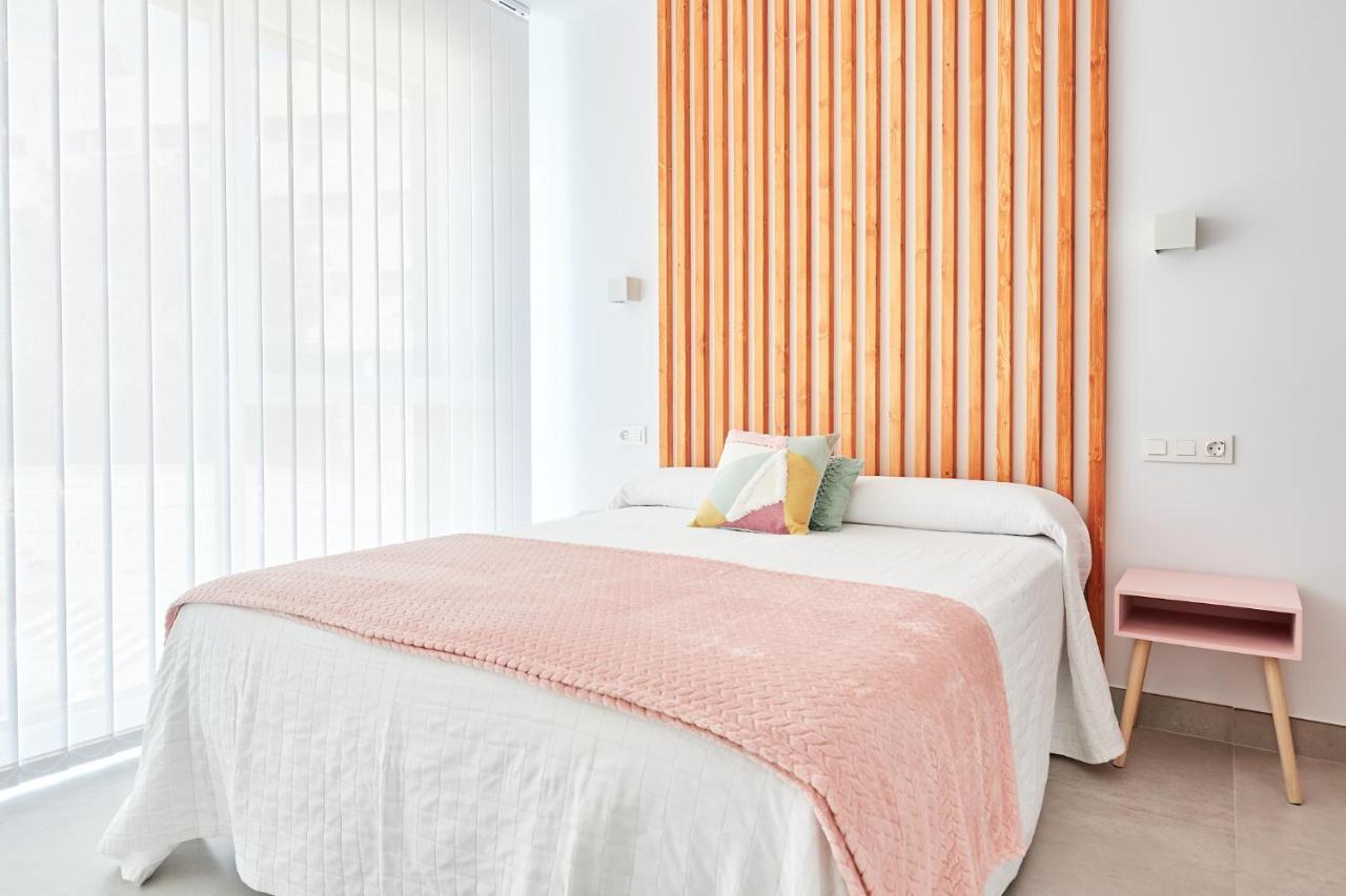 9 Nidos Centrica Suites - Nuevo Plasencia Dış mekan fotoğraf