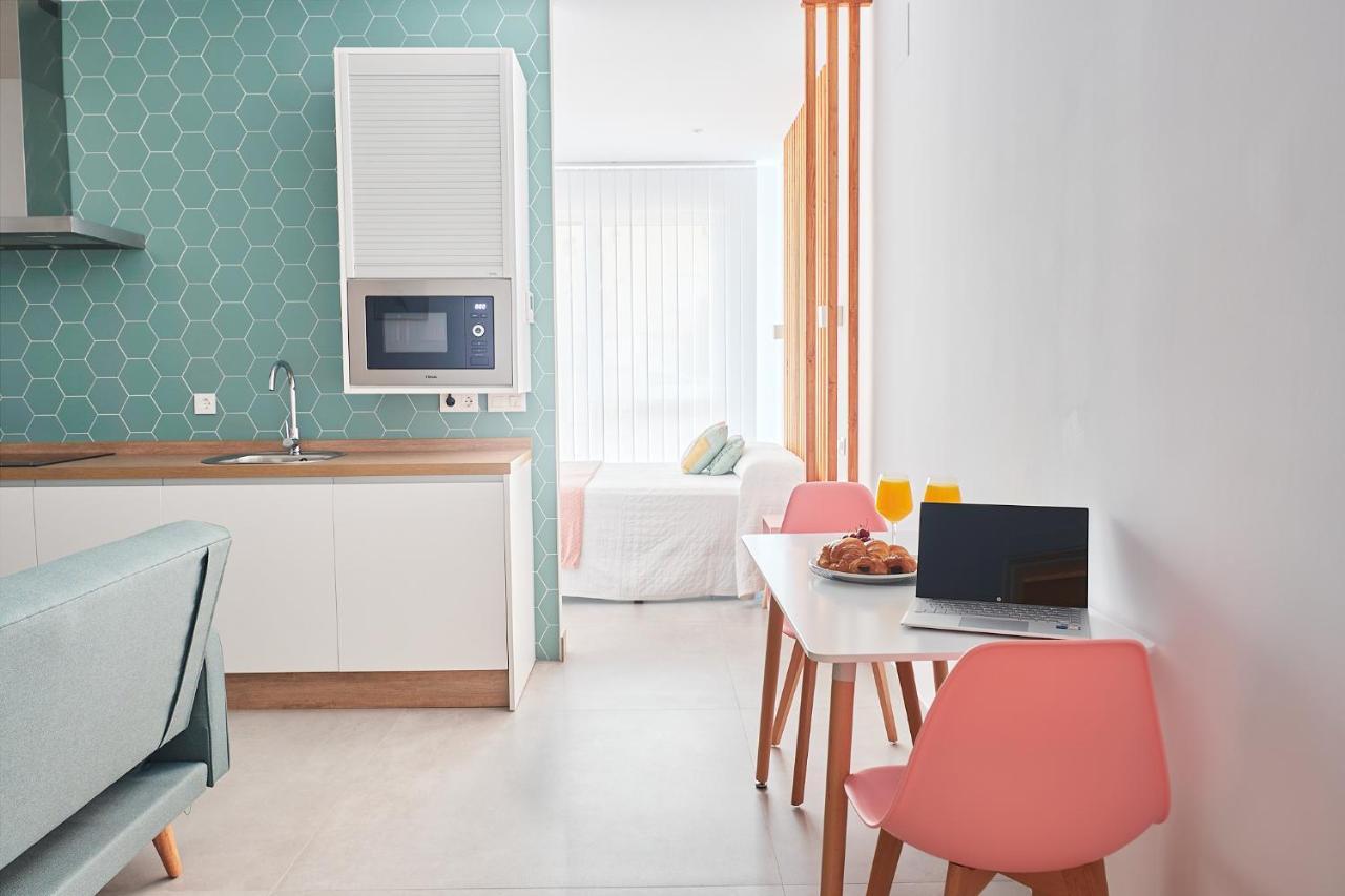 9 Nidos Centrica Suites - Nuevo Plasencia Dış mekan fotoğraf