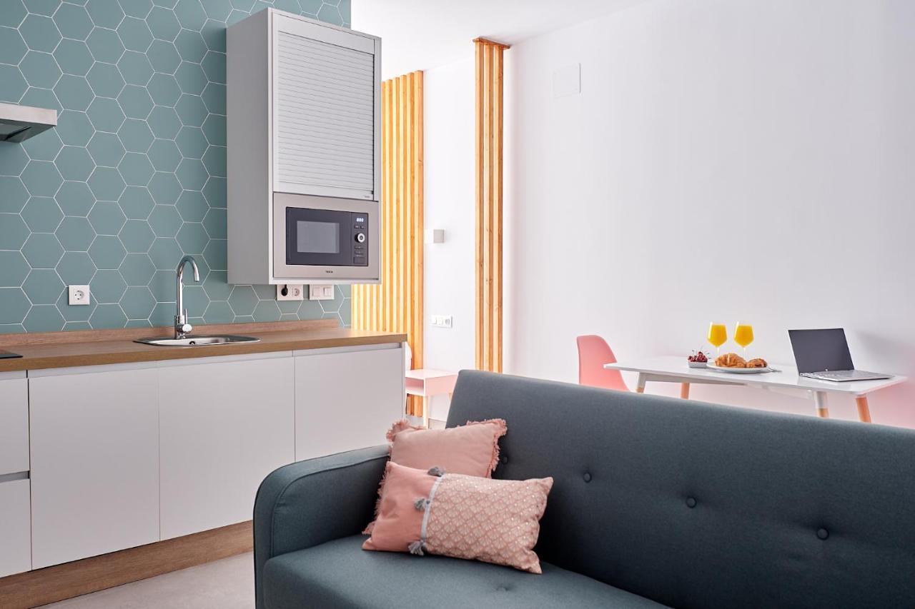 9 Nidos Centrica Suites - Nuevo Plasencia Dış mekan fotoğraf