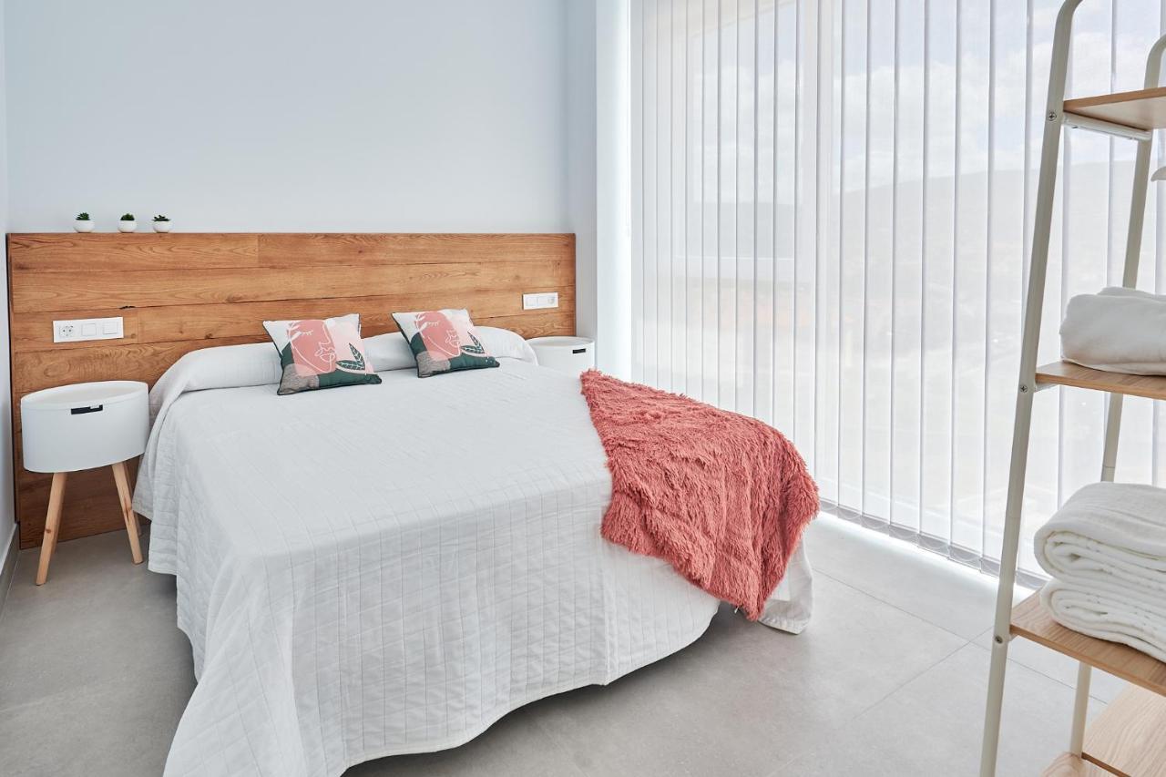 9 Nidos Centrica Suites - Nuevo Plasencia Dış mekan fotoğraf