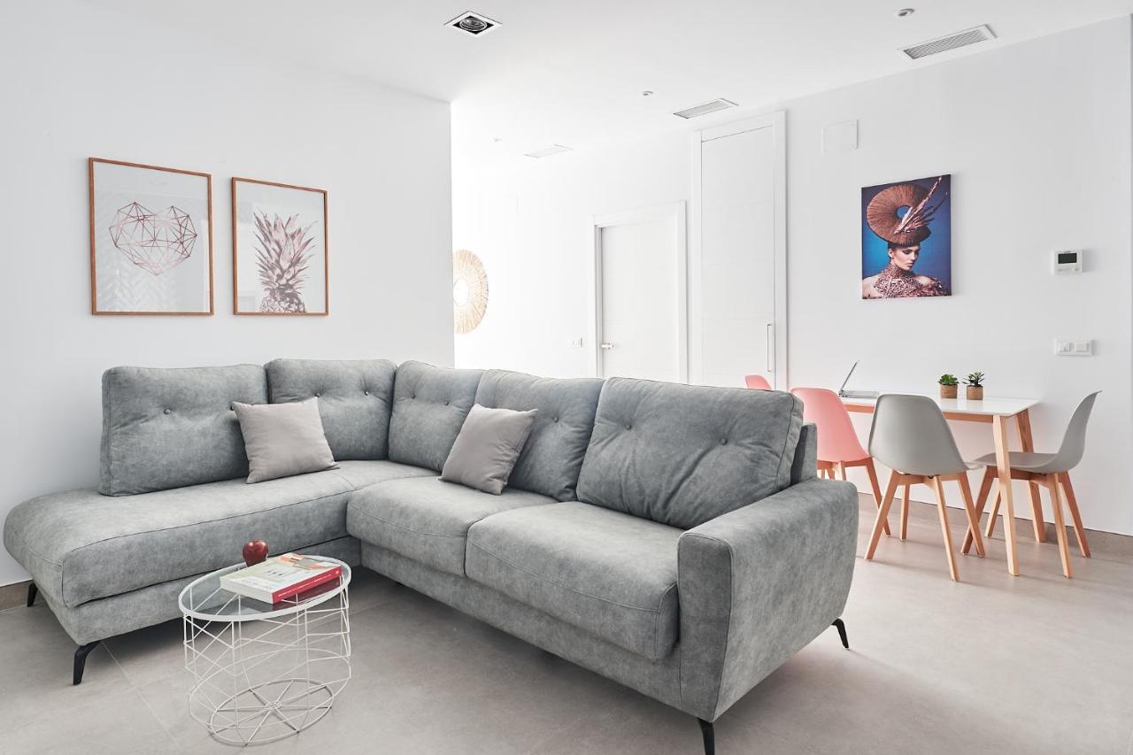 9 Nidos Centrica Suites - Nuevo Plasencia Dış mekan fotoğraf