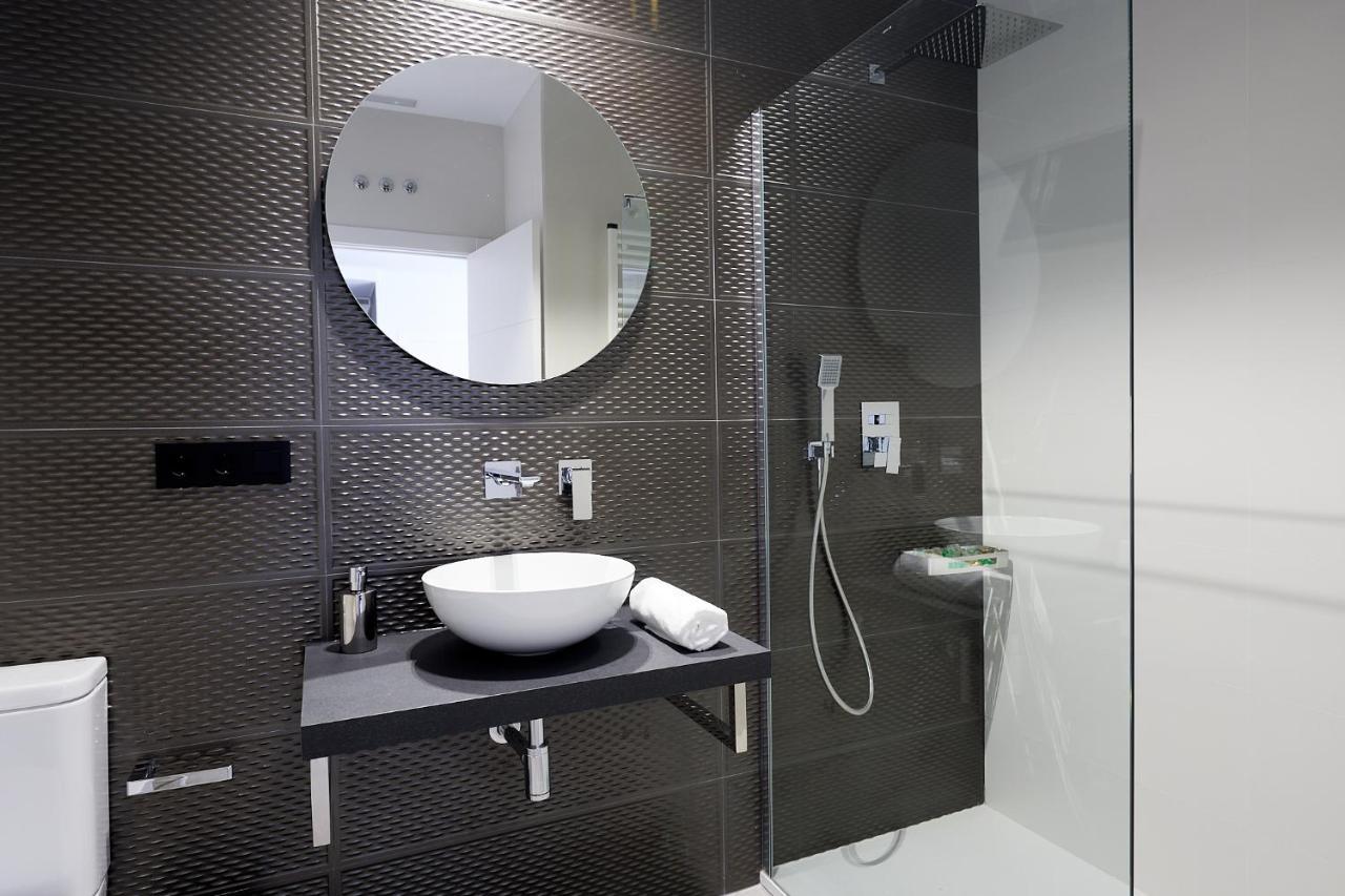 9 Nidos Centrica Suites - Nuevo Plasencia Dış mekan fotoğraf